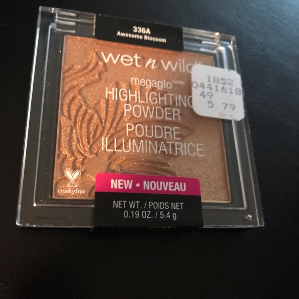 Bronzer
